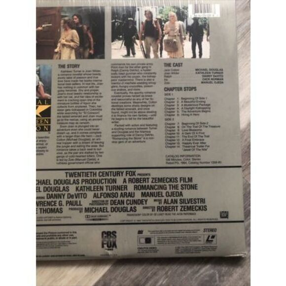 Romancing The Stone LASERDISC 1984 Michael Douglas Kathleen Turner  Widescreen - Picture 6 of 6